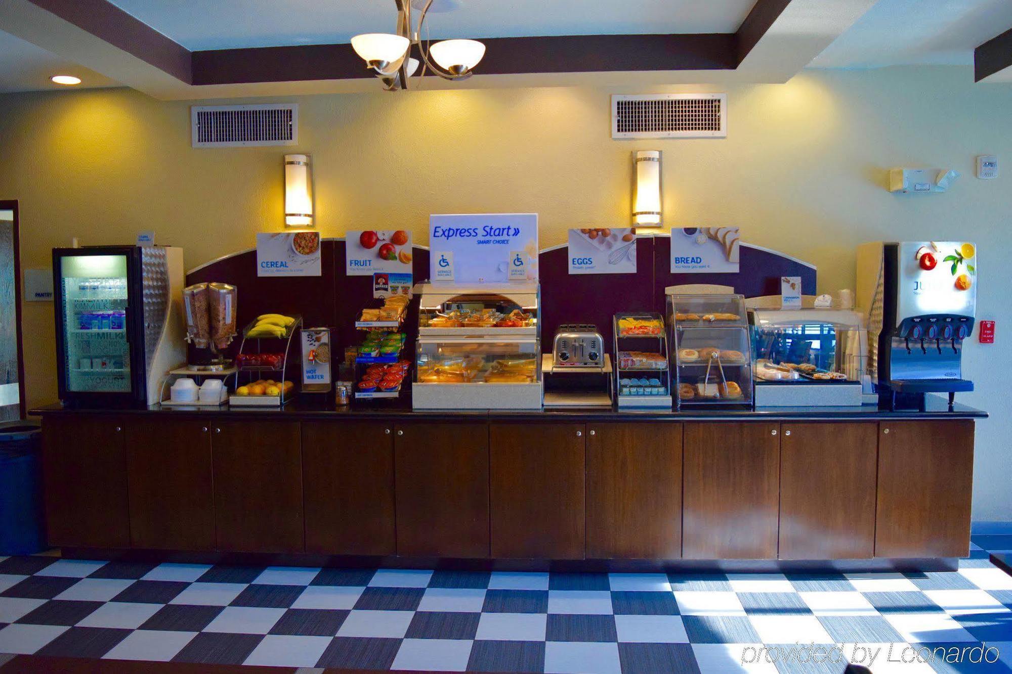 Holiday Inn Express & Suites San Antonio Nw Near Seaworld By Ihg Eksteriør billede